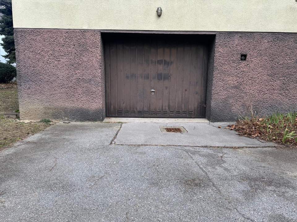 große Garage für 2 Stellplätze zu kaufen
