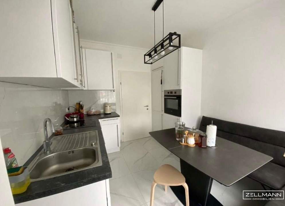„Komplett erneuert 2024: Großzügige 3-Zimmer-Wohnung mit moderner Ausstattung“ | ZELLMANN IMMOBILIEN