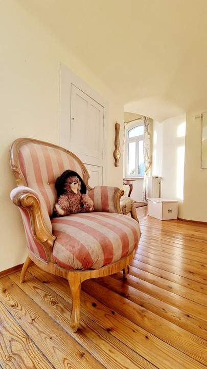 Im Einklang mit der Natur - Anwesen mit knapp 10 ha Wald und Wiesen