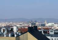 EIN ZUHAUSE ZWISCHEN HORIZONT UND DARÜBER HINAUS