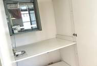 + + + + NÄHE WIEN MITTE + + + repräsentatives Altbaubüro mit Glas + + +