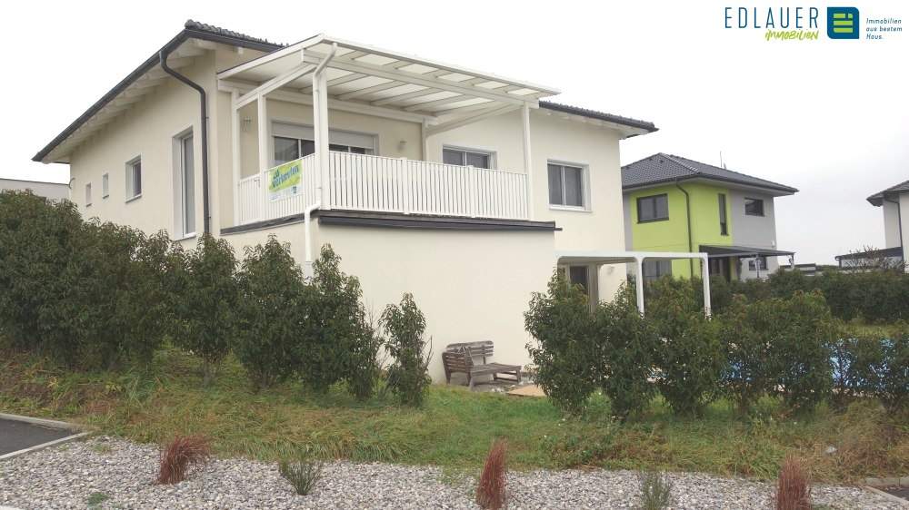 Exklusives Einfamilienhaus in Toplage mit Swimmingpool!