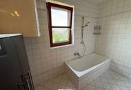 Ruhige 3-Zimmer-Wohnung mit Balkon & Kaminofen