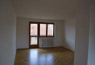 Charmante 3-Zimmer-Wohnung mit Balkon und Parkplatz in 1. Etage (Provisionsfrei)