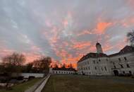 Herrschaftliches Wohnen im Schloss 3 Zimmer Wohnung 155 m² Warmmiete