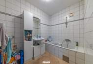 WOHNEN IM ZENTRUM! GERÄUMIGE 2 ZIMMER WOHNUNG MIT 81 m² WOHNFLÄCHE!