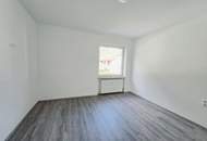 Neu renovierte 2-Zimmer Wohnung mit Küche