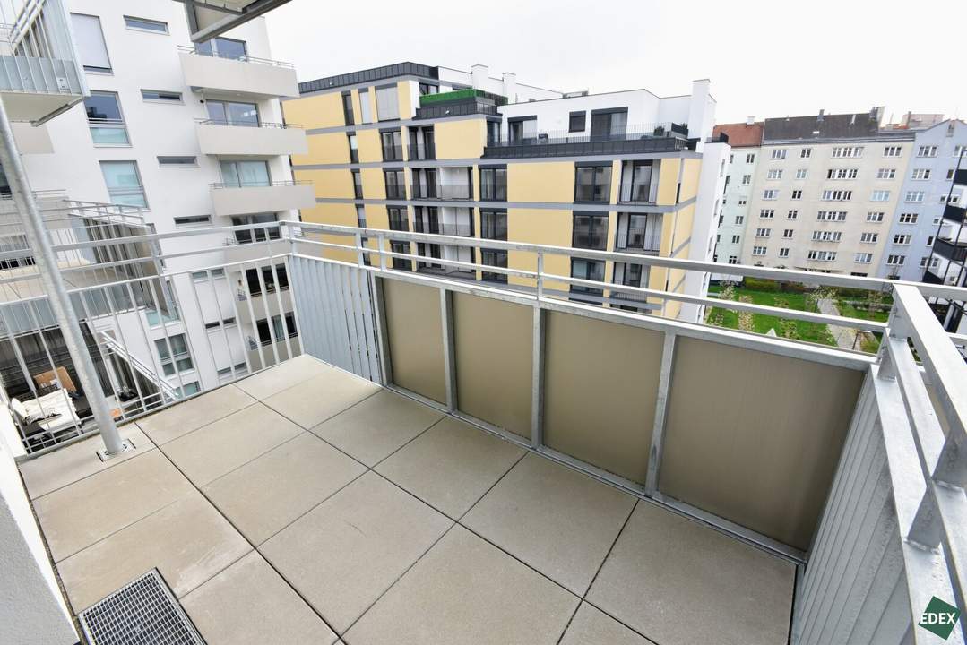 IU – Schöne 2-Zimmer Wohnung mit Balkon