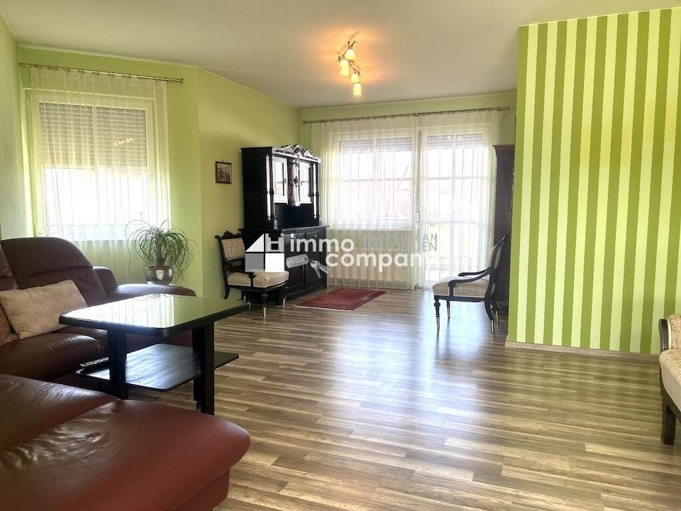 Großzüge, ausgefallene 6-Zimmer Wohnung in Jennersdorf