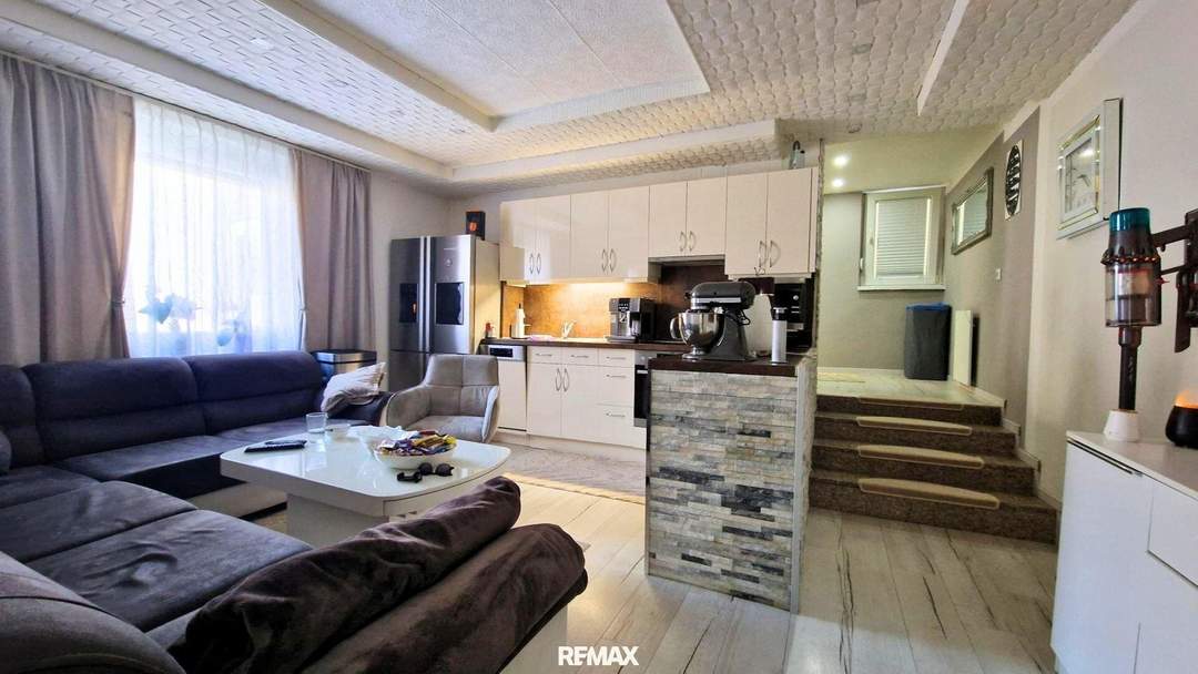 Hübsche, ruhig gelegene Vier-Zimmer-Wohnung nahe Griesplatz