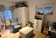 NEUJAHRSHIT! SCHÖNES FAMILIENHAUS IN SONNIGER LAGE MIT POOL UND GARAGE