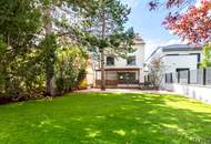 MIETKAUF | Ca. 404 m² Nutzfläche | Sanierungsbedürftig | Potenzial zum Luxuseinfamilienhaus oder Mehrgenerationenhaus | Ost/West | Großer Garten &amp; Garage