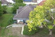 Bungalow mit mehr als 2.000 qm Garten & Pool inmitten von Erlauf!