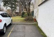 Helle 2-Zimmer-Wohnung mit Balkon & Parkplatz