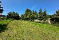 Baugrundstück mit sanierungsbedürftigem Bauernhof, Stallungen und Stadl in ländlicher Lage zu verkaufen.