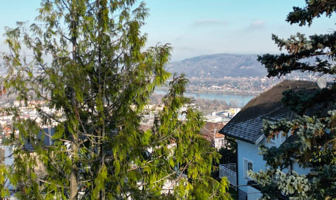 Toller Villenbaugrund mit Fernblick am Josefsteig