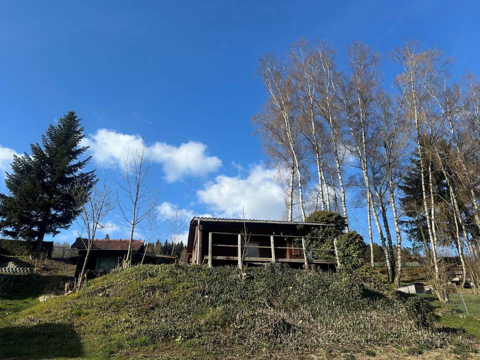 Leistbares Grundstück in Altenberg!
