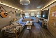 Großzügiges Zweifamilienhaus mit Garten und Pool