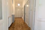 Gepflegtes 2-Zimmer Akademiker-Singleapartment, Nähe Parlament/Rathaus und Universitäten