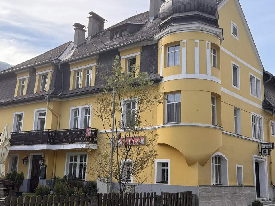 Historisches 3 Sterne Hotel am See in Kärnten mit 14 Zimmern und Top-Ausstattung - Ihr neues gastronomisches Paradies!