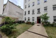 ++ MEIN GARTEN IST DER AUGARTEN ++ HELLE ALTBAUWOHNUNG + INNENHOFLAGE + Komplett saniert + befristet vermietet