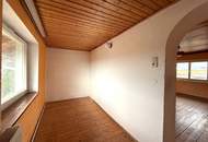 Haus in Hanglage mit beeindruckendem Weitblick – viel Potenzial für Ihre Wohnideen!