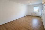 Schöne Wohnung mit einer Südwest-Loggia und Lift!