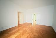 UNBEFRISTET! Repräsentative 4-Zimmer Altbauwohnung mit Loggia und Balkon Nähe The Mall!