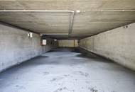 ca. 1.800m² Halle mit Rampen und ebenerdiger Einfahrt | beheizt | 250m² Büro &amp; optionale Freiflächen