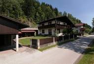Zweifamilienhaus mit Holzwerkstatt, Garage und Carport – Wohnen in Top Lage