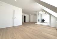 Hochwertig sanierte, schöne DG-Maisonette mit Terrasse in toller Lage! 1180!