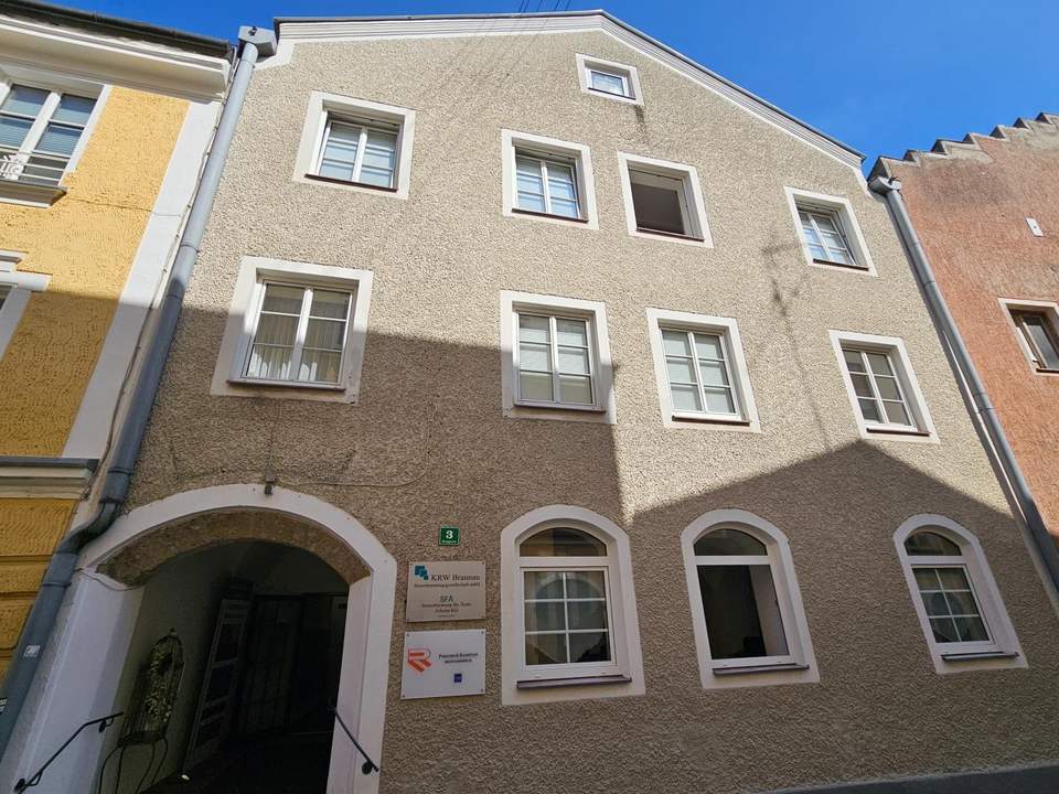 Kanzlei oder 4-Zimmer Wohnung in Braunau Zentrum