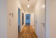 Moderne 3-Zimmer-Wohnung mit Terrasse, Garten und Carport