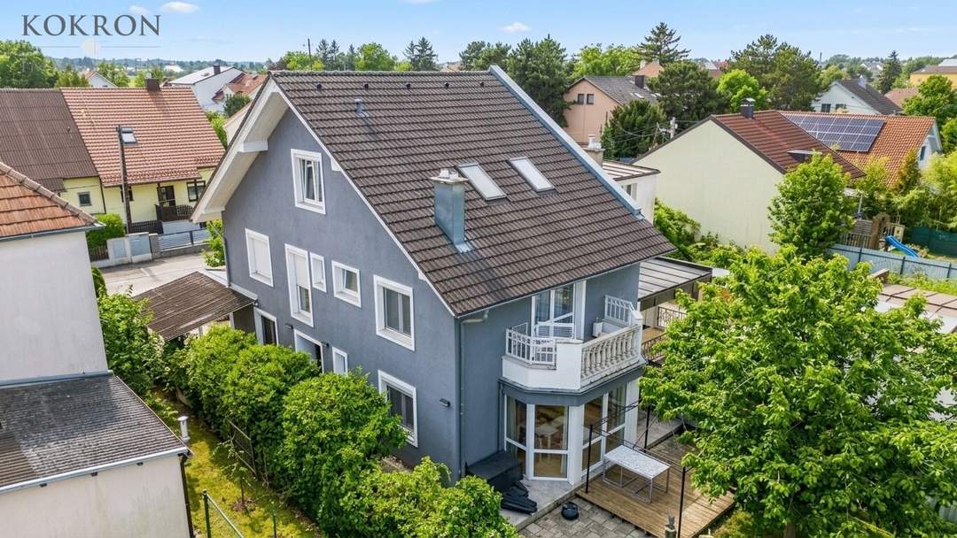 8 Zimmer | 274 m² Wohnfläche | Großzügiges Familienhaus mit Garten in Essling