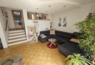 Modernes Eckreihenhaus mit Garten und Doppelcarport in beliebter, sonniger Siedlungslage