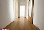 1. Monat MIETZINSFREII Helle 2-Zimmer-Wohnung mit Balkon