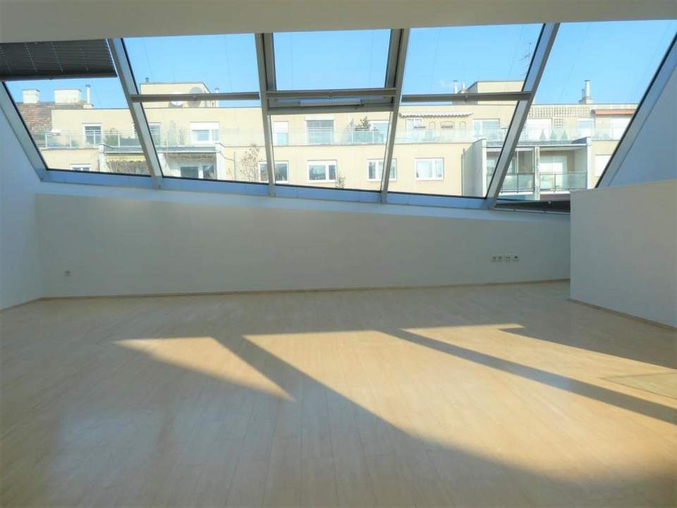 Ruhige, super gelegene Maisonette mit südseitiger Loggia