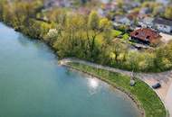 Wohnen am Stausee – Exklusive Villa mit Naturbadeteich