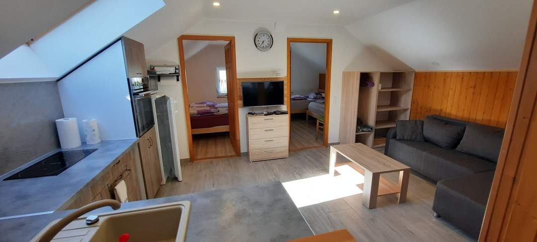 Ferienhaus in Kärnten kaufen - Charmantes Landhaus mit 2 Wohneinheiten in den Kärntner Alpen - Wohnen - Vermieten & Genießen