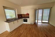 Sehr helle 2-Zimmer-Wohnung mit überdachter Terrasse
