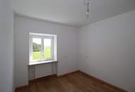 Attraktive 114m² große Doppelhaushälfte mit 2 Wohn-/Gewerbeeinheiten, Garten und Balkon in Gutauer Naturlage zu kaufen