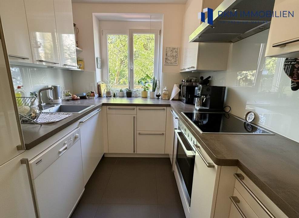 Hochwertige 4-Zimmer-Wohnung mit Garage zum attraktiven Kaufpreis