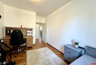 Charmante 3-Zimmer-Wohnung mit großem Balkon &amp; Parkplatz in zentraler Lage von Klosterneuburg