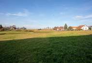 Sanierungsbedürftiger Bauernhof mit großem Grundstück