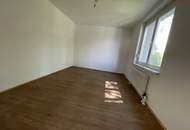 Licht durchflutete 3 Zimmerwohnung mit sonnigem Balkon!