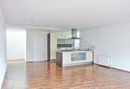 3-Zimmer-Wohntraum mit Loggia &amp; Panorama-Gemeinschaftsdachterrasse