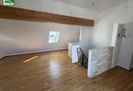 Elegant Wohnen im Grünen! Großzügige Doppelhaushälfte mit Terrassen, Garten und 2 Parkplätzen.