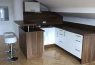 Coole Mansardenwohnung für Singles