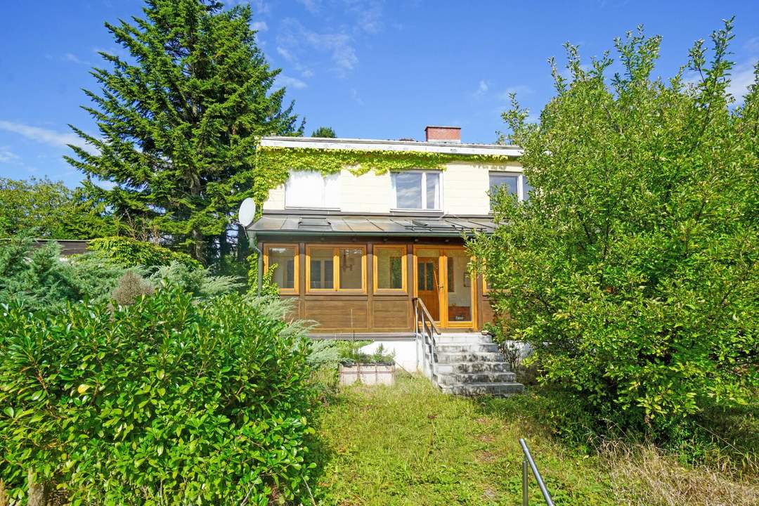 Rarität! Liegenschaft mit renovierungsbedürftigem Haus in Traumlage am Wolfersberg