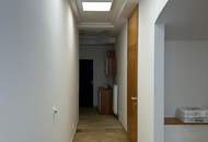 Optimal aufgeteiltes Büro in bester Lage!